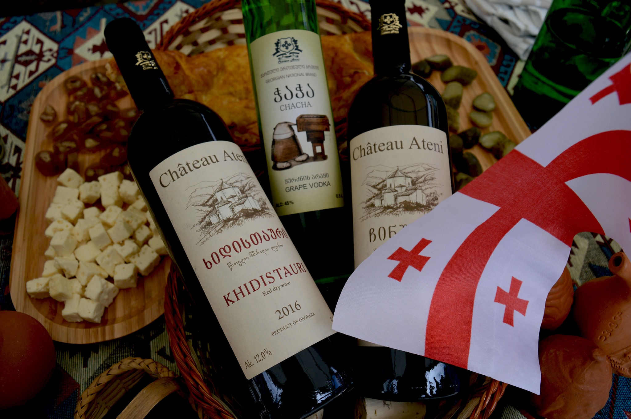 Грузинское красное сухое вино цены. Картли Грузия вино. Вино Мимино Мукузани. Манави вино Грузия. Вино белое chinuri Wine White Dry.